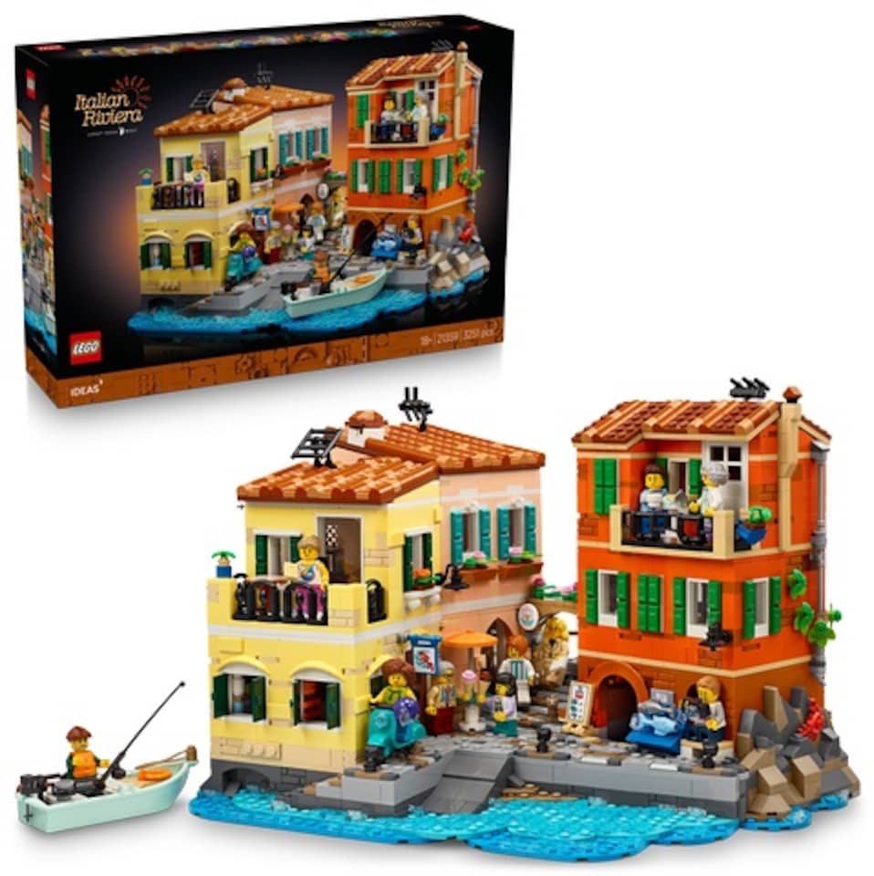 image 1 of LEGO Ideas 21359 The Italian Riviera