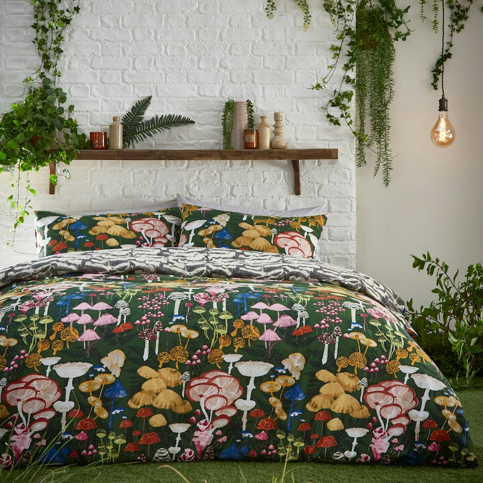 image 1 of furn. Amanita Abstract Mushroom Super King Duvet Cover Set