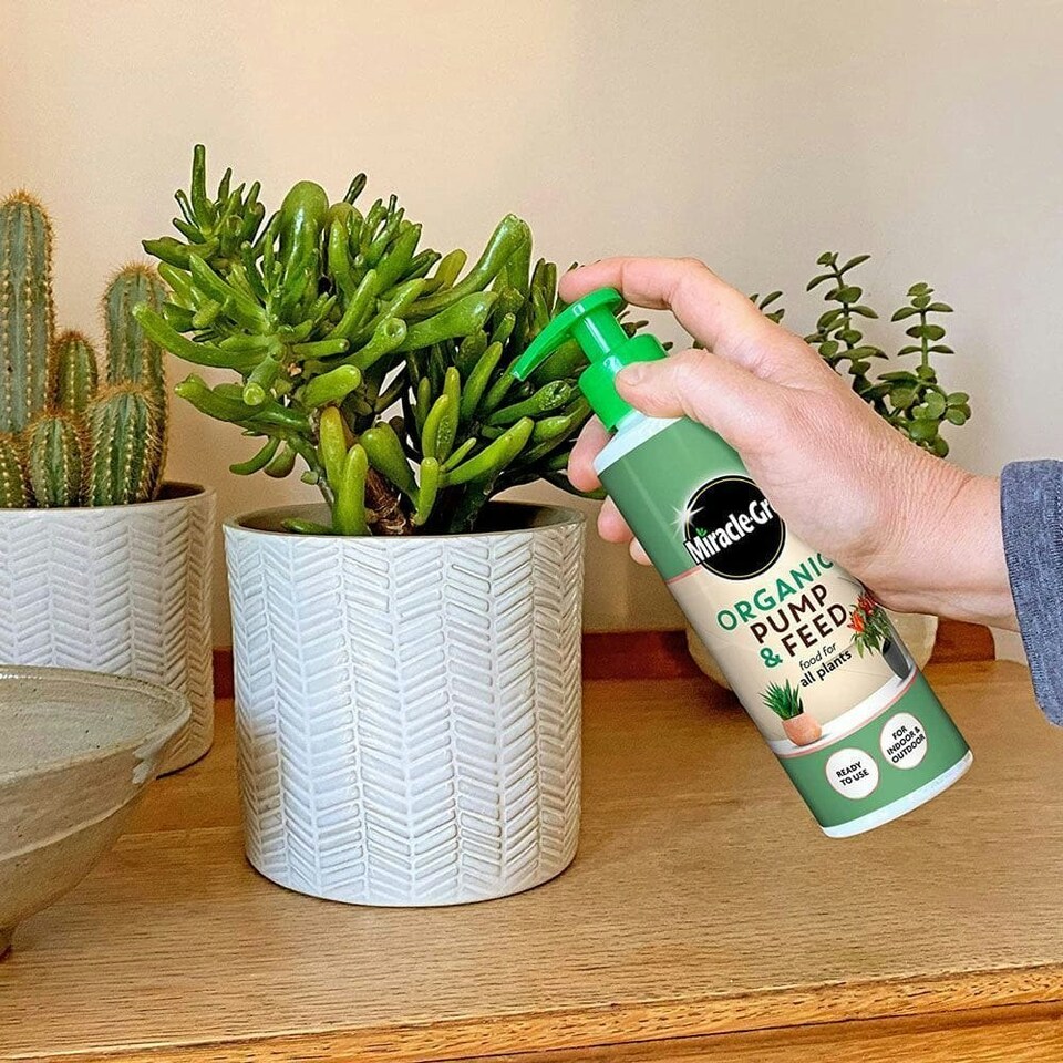 image 1 of Miracle-Gro® Organic Pump & Feed