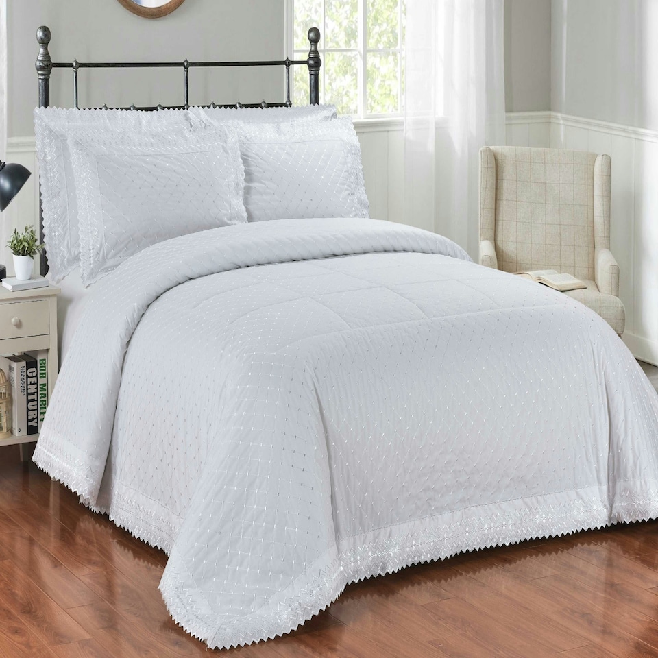 image 1 of Richmond Polycotton Luxury Duvet Cover Set With Pillowcase | White | King | 1