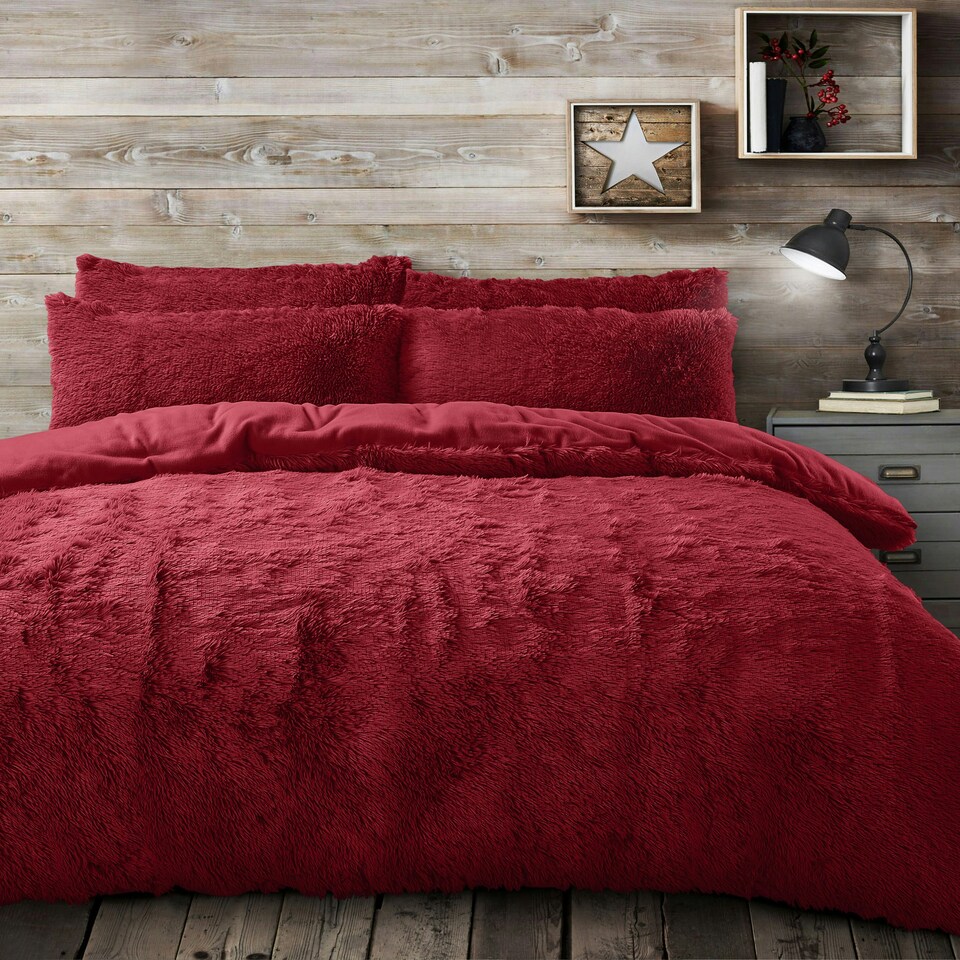 image 1 of Velosso Alaska Shaggy Faux Fur Fluffy and Warm Fleece Duvet Cover Set Red | Red | King