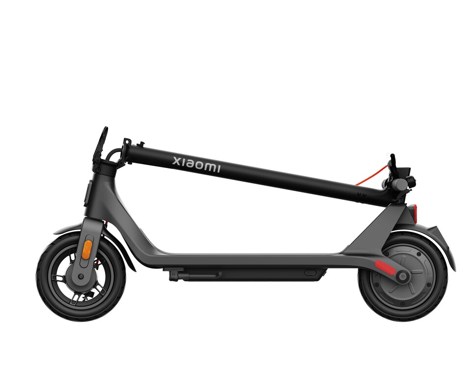 image 1 of Xiaomi Electric Scooter 4 Lite 2nd Gen Black