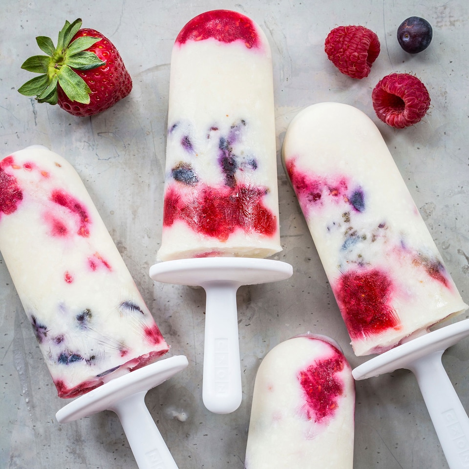 image 1 of Classic Ice Pop Mould - Set with 6 Sticks for Homemade Pops | Green | Green