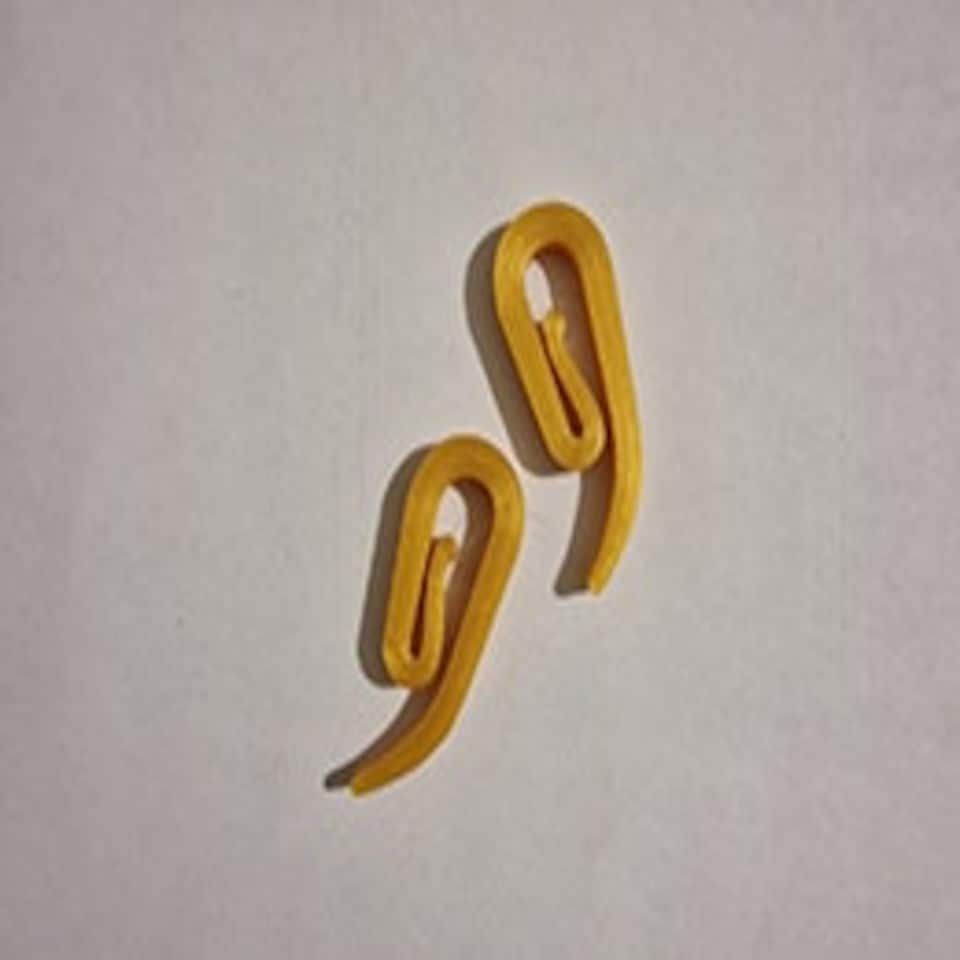 image 1 of Curtain Hooks (25 pack) White
