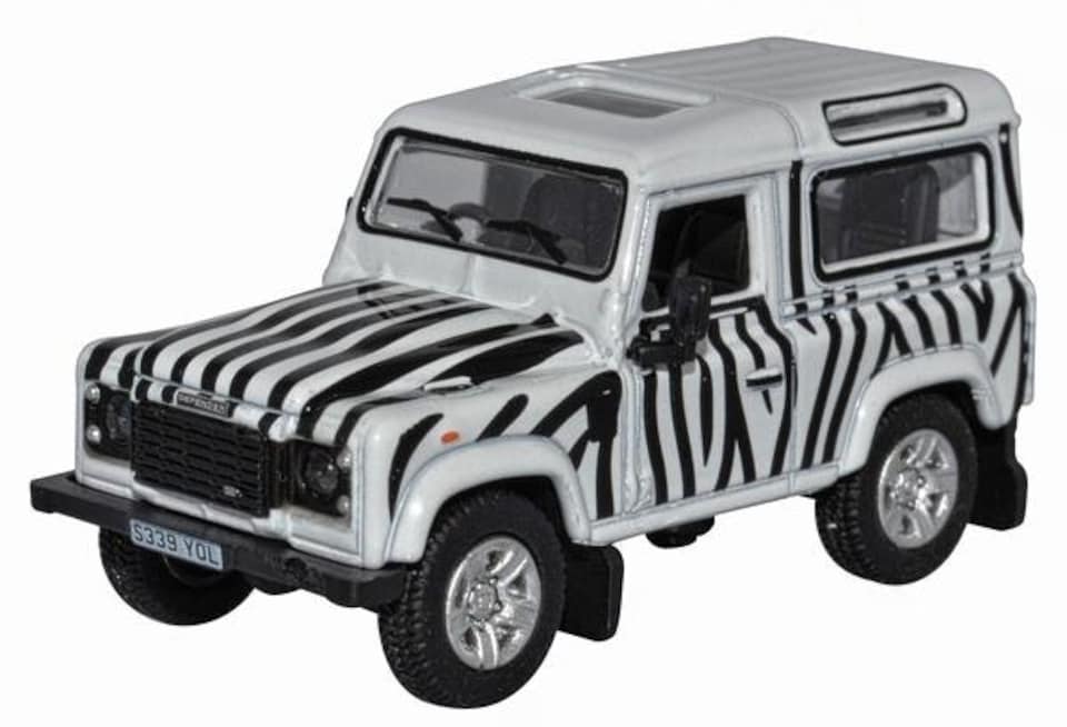 Oxford Diecast Land Rover Defender 90 Safari