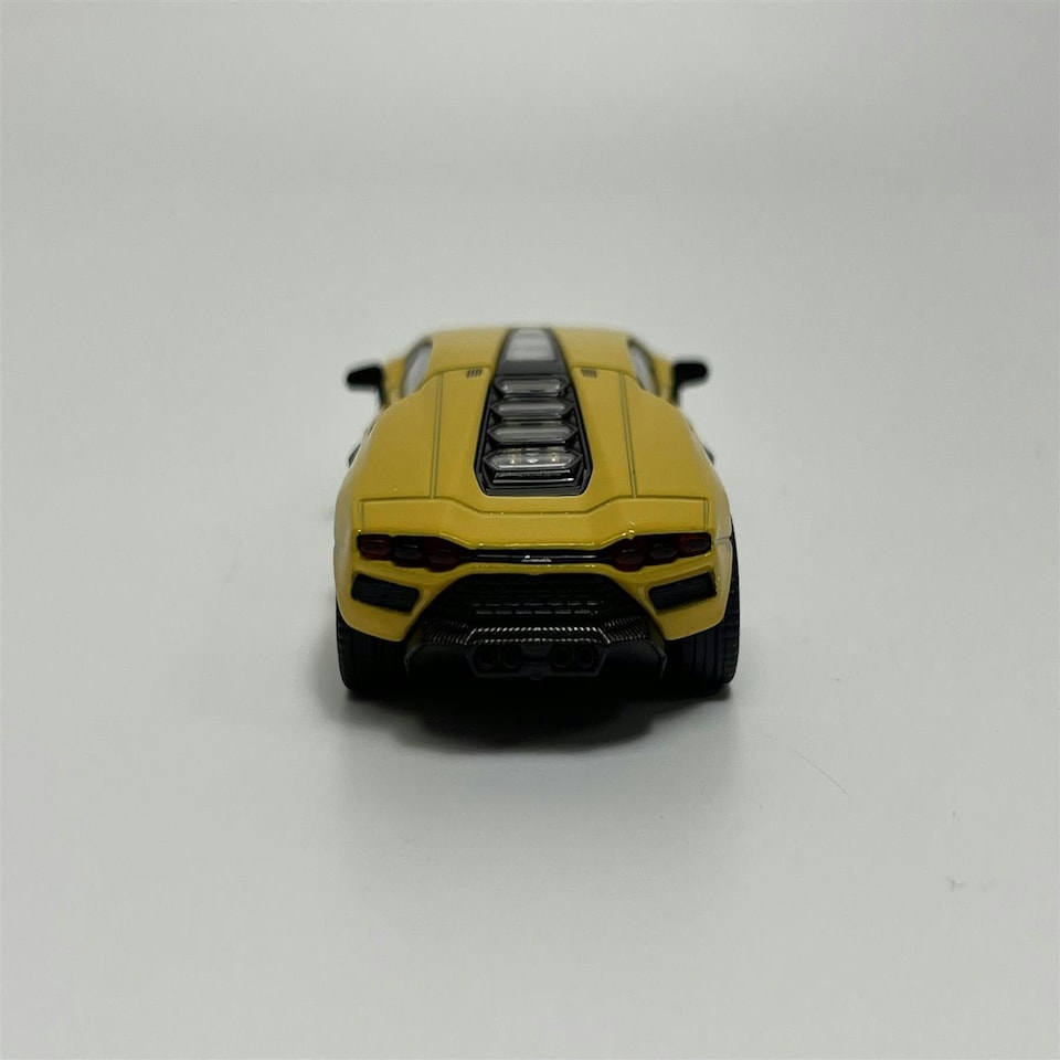 image 1 of Lamgorghini Countach LPI 800-4 New Giallo Orion LHD Mini GT MGT00733L