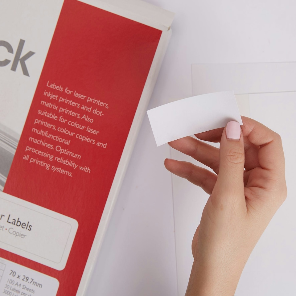 image 1 of Blick 30Up, 70mm x 29.7mm, Rectangular, White, 3000 Labels