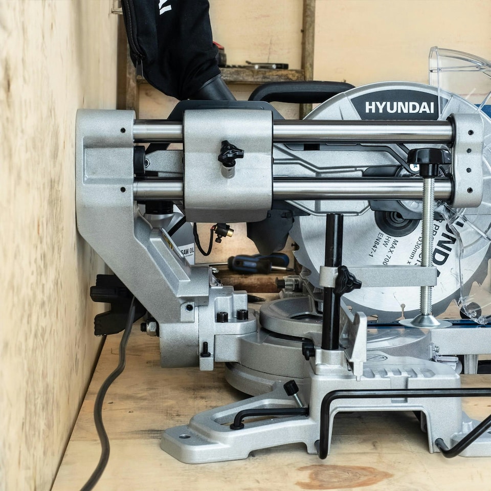 image 1 of Hyundai 2000W Electric Mitre Saw / Chop Saw with 255mm Blade, 230V | HYMS2000E