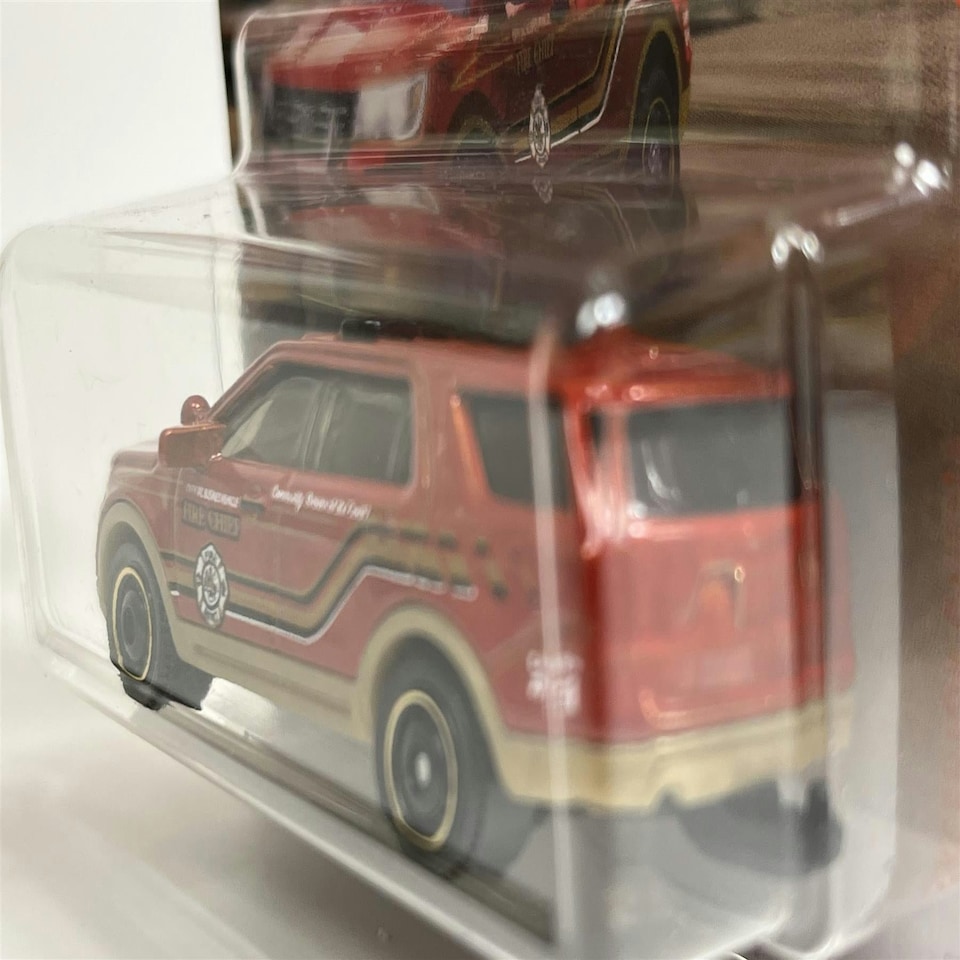 image 1 of 2016 Ford Interceptor Utility Matchbox GCD96JA10