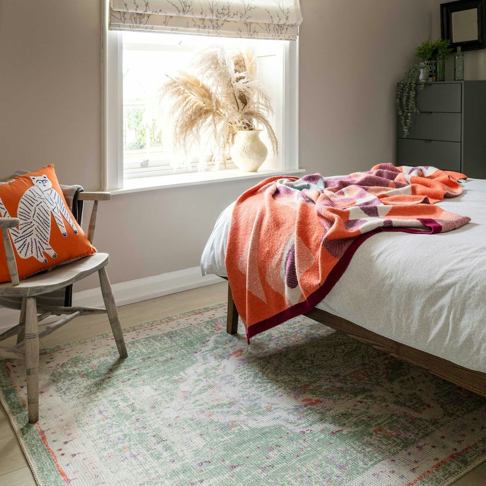 image 1 of KUKOON Pastel Green Distressed Persian Medallion Non Slip Washable Low Pile Rug 60cm x 110cm Green