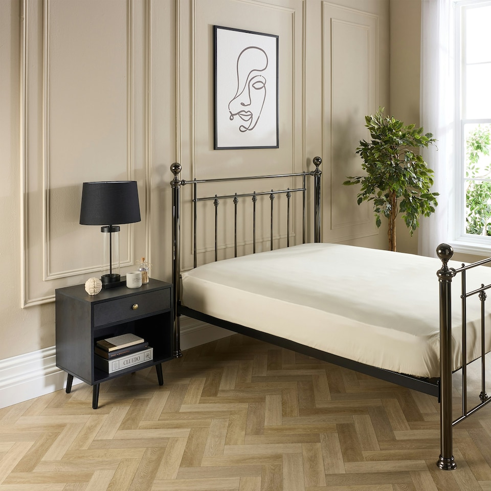 image 1 of Hotel Pure Luxury 5 Star Cream Fitted Sheet Super King