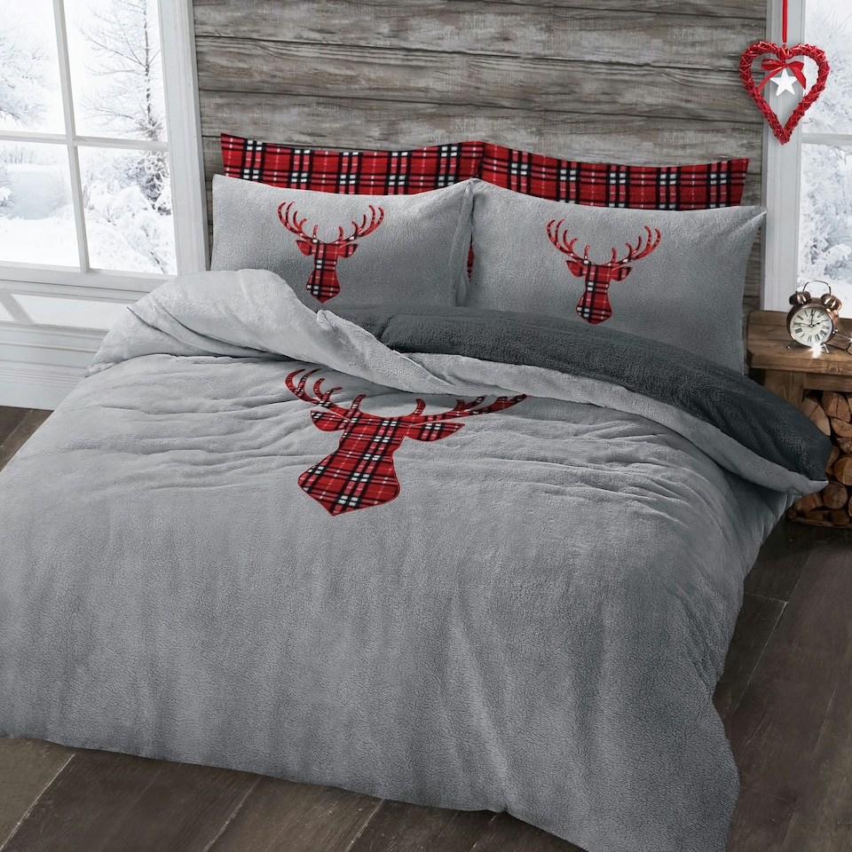 image 1 of Velosso Stag Head Teddy Fluffy and Warm Fleece Duvet Cover Set | Silver | Silver | Double