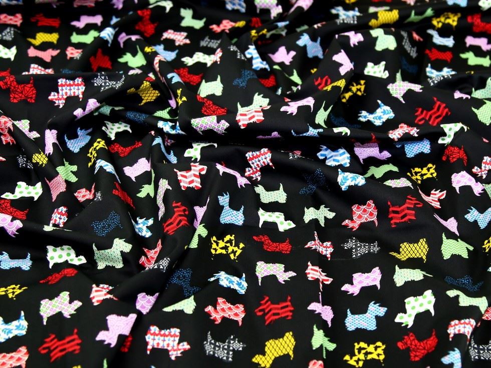 Black 100% Cotton Poplin Fabric for Dressmaking, Quilting, 110cm / 43" Wide - per metre