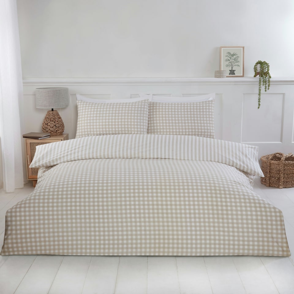 image 1 of Gingham Polycotton Check Polycotton Duvet Cover Set With Pillowcase Green | King