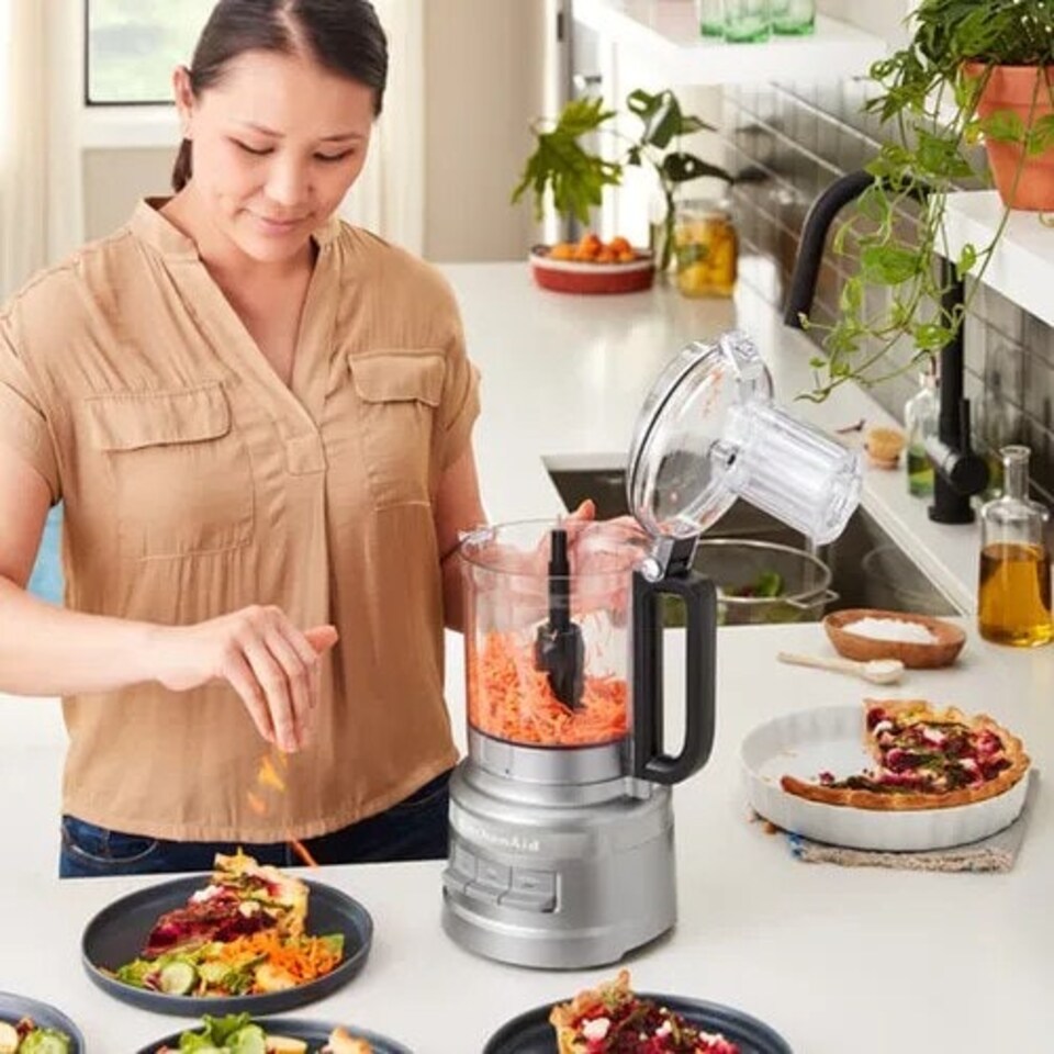 image 1 of KitchenAid 2.1L Contour Silver Food Processor