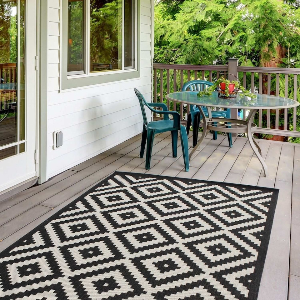 image 1 of The Rugs Outdoor Indoor Diamond Garden Patio Rug Weather Resistant Jet Washable | 100