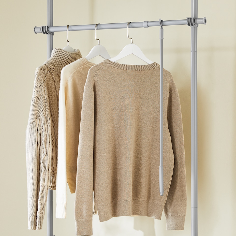 image 1 of SoBuy Modular Clothes Rack with 5-Hook Bar, Light Grey, 24.4"-44.5"x24.4"-44.5"x78.7"-116.1", 0 kg - KLS03-II-HG