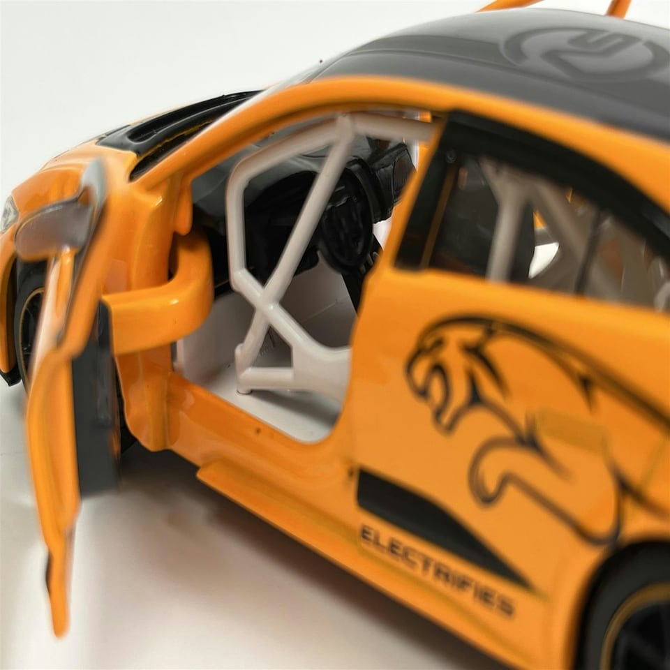 image 1 of Jaguar I Pace e Trophy Orange LHD 1:36 Scale Pull & Go Tayumo 36100024
