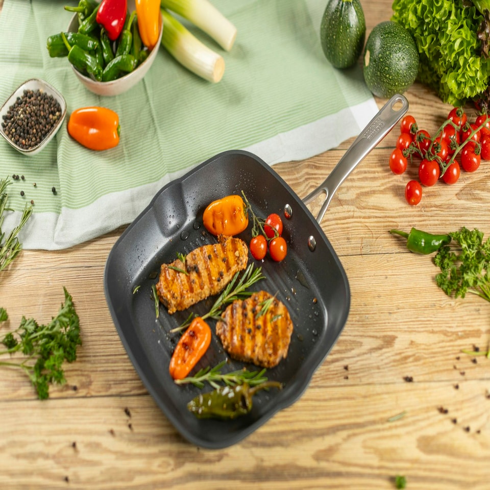image 1 of EASY PRO GRILL PAN non-stick 28 x 28cm