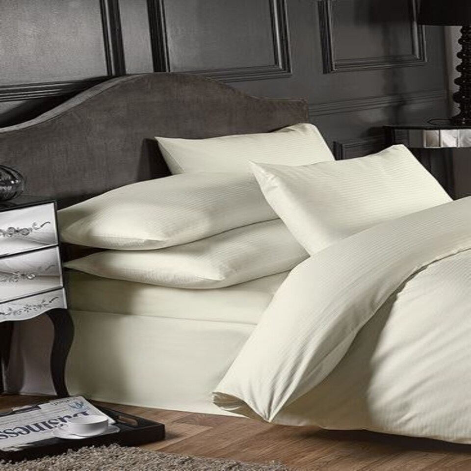 image 1 of Grosvenor 1000TC Hotel Quality Deep Fitted Sheets - Cream - Double