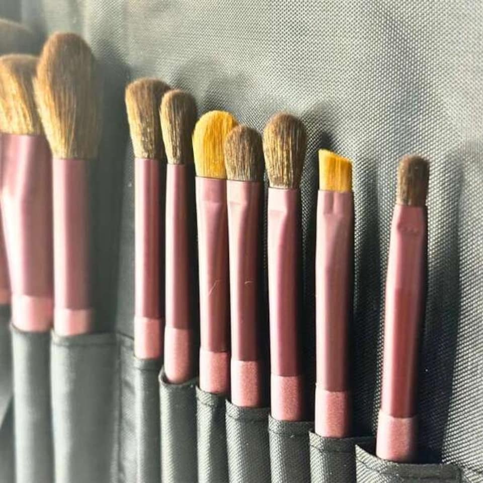 image 1 of TBS Luxury Makeup Brush Set 12 Pieces