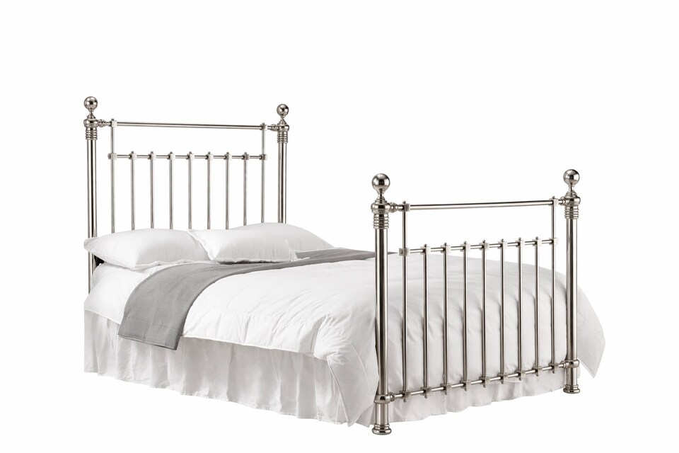 image 1 of 5ft King Size Antique Victorian style, chrome nickel finish traditional metal bed frame bedstead. | Silver | Chrome Nickel | King