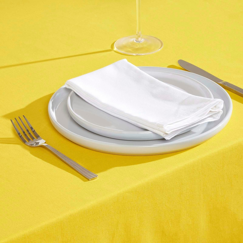 image 1 of Homescapes Yellow Tablecloth - 178 x 300 cm Yellow
