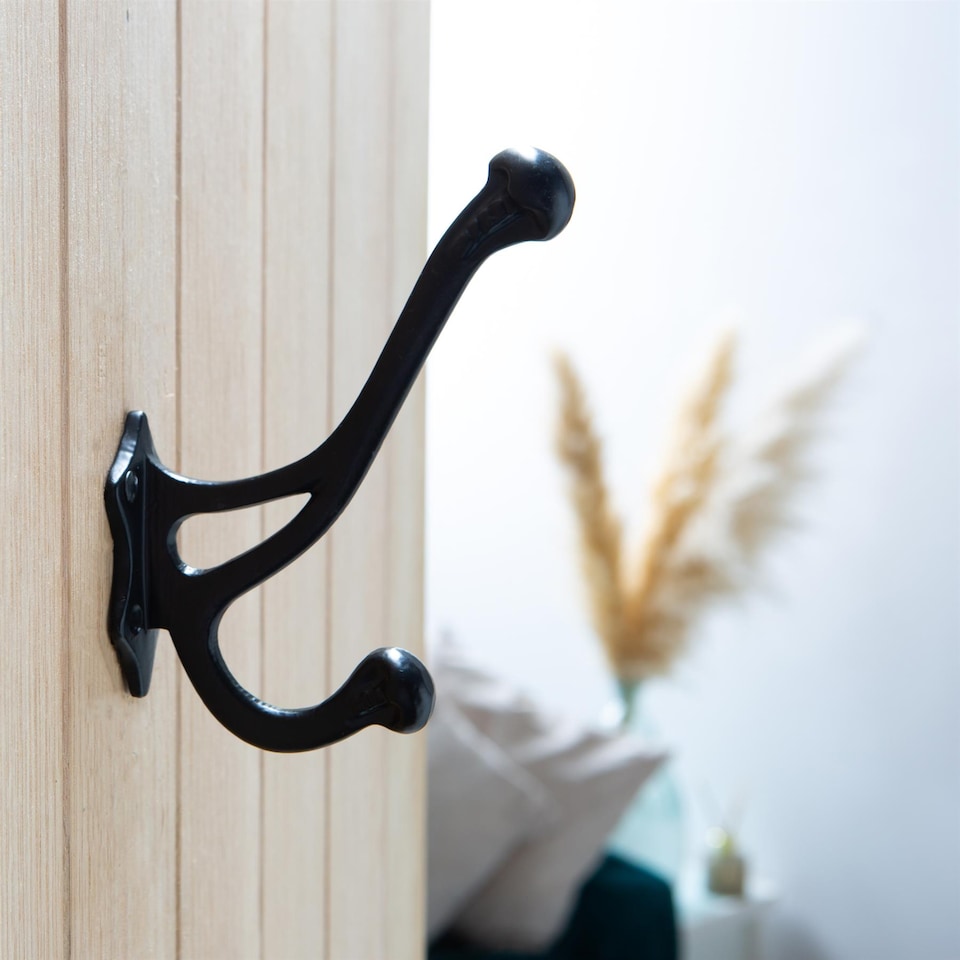 image 1 of Hammer & Tongs Leaf Backed Hat & Coat Hook - W35mm x H150mm - Black