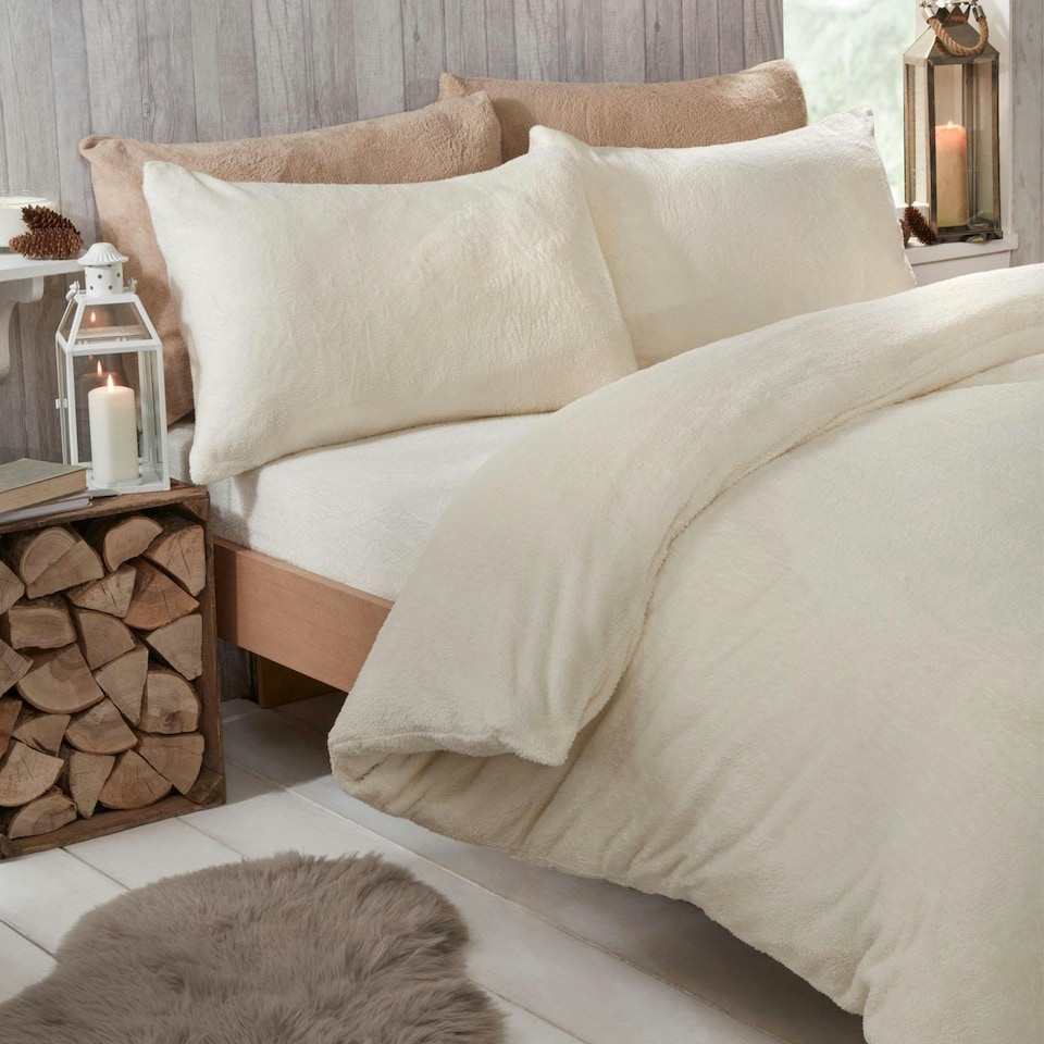 image 1 of OHS Soft Teddy Fleece Duvet Cover and Pillowcase Bedding Set, Single - Cream