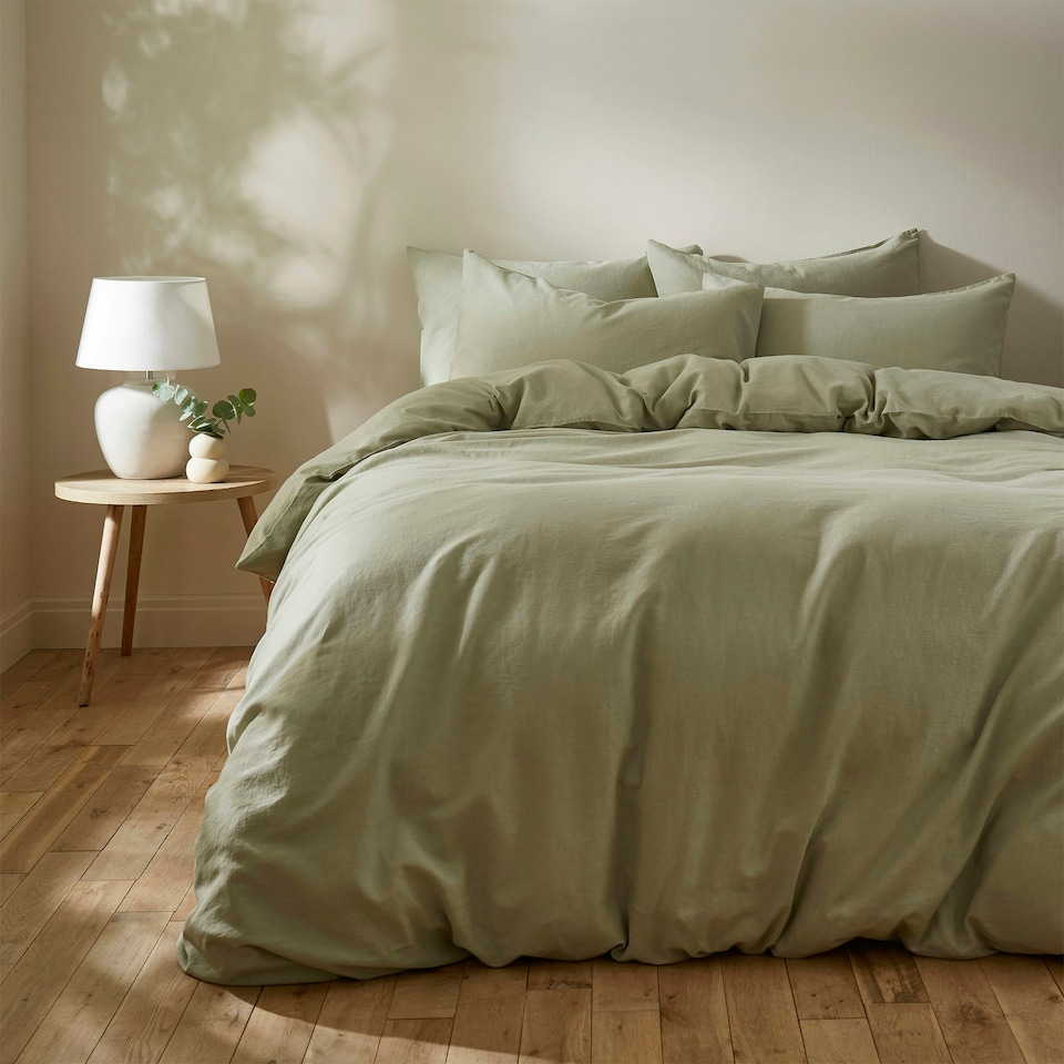 image 1 of Touch Of Linen - Pistachio Green- Duvet Cover Set (Includes 2 Pillowcases - 1 For Single) Green | Pistachio Green | King