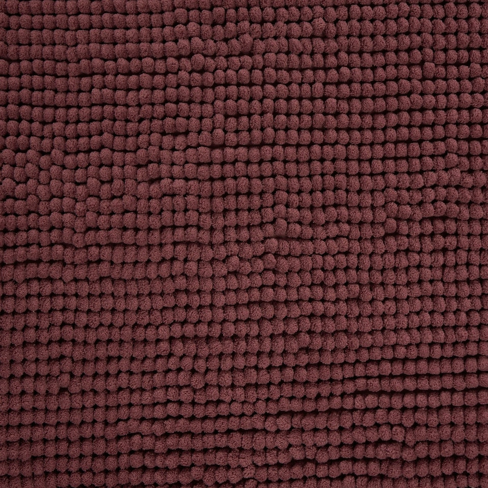 image 1 of OHS Soft Microfibre Non-Slip Absorbent Noodle Chenille Bath Runner Mat Red | Burgundy | 45 x 75cm
