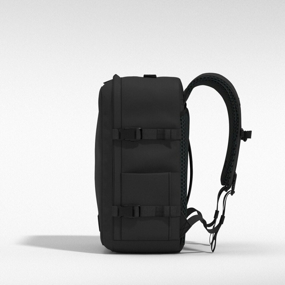 image 1 of Classic Plus Backpack 32L Absolute Black Black