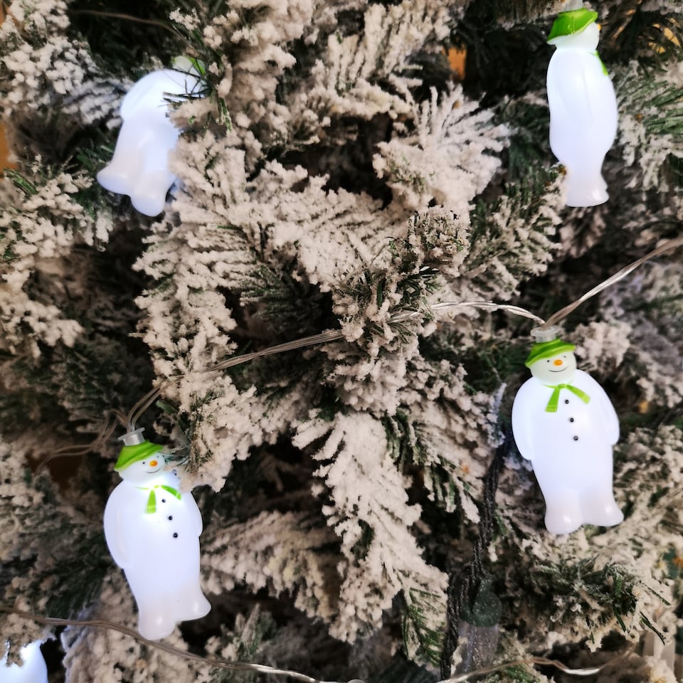 image 1 of The Snowman And The Snowdog Battery Operated 10 Snowmen LED Indoor String Light Ice White LEDs