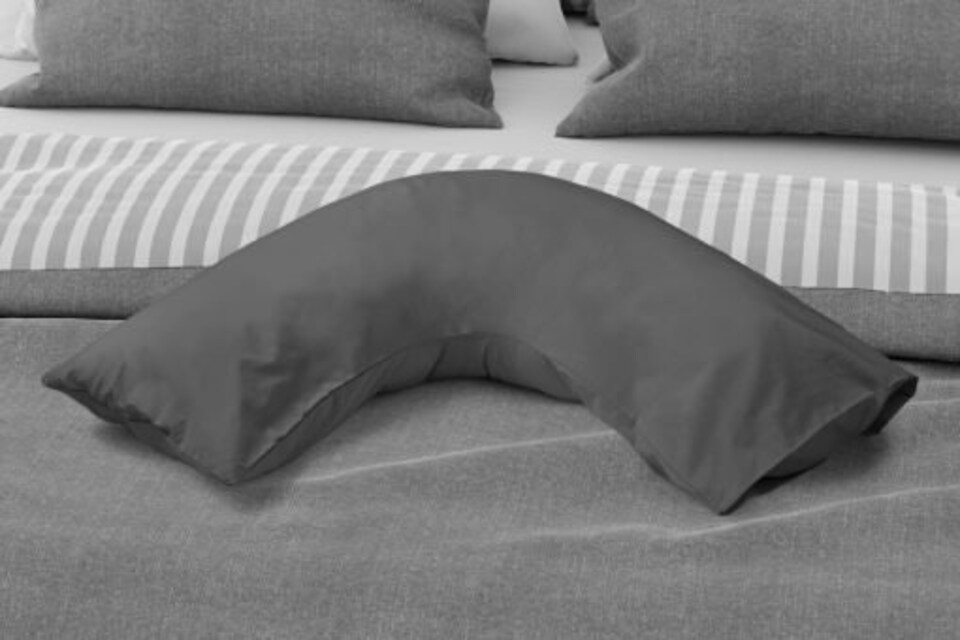 Percale Collection 180 Thread Count Percale V- Shaped Pillowcase in Grey | Grey | Grey