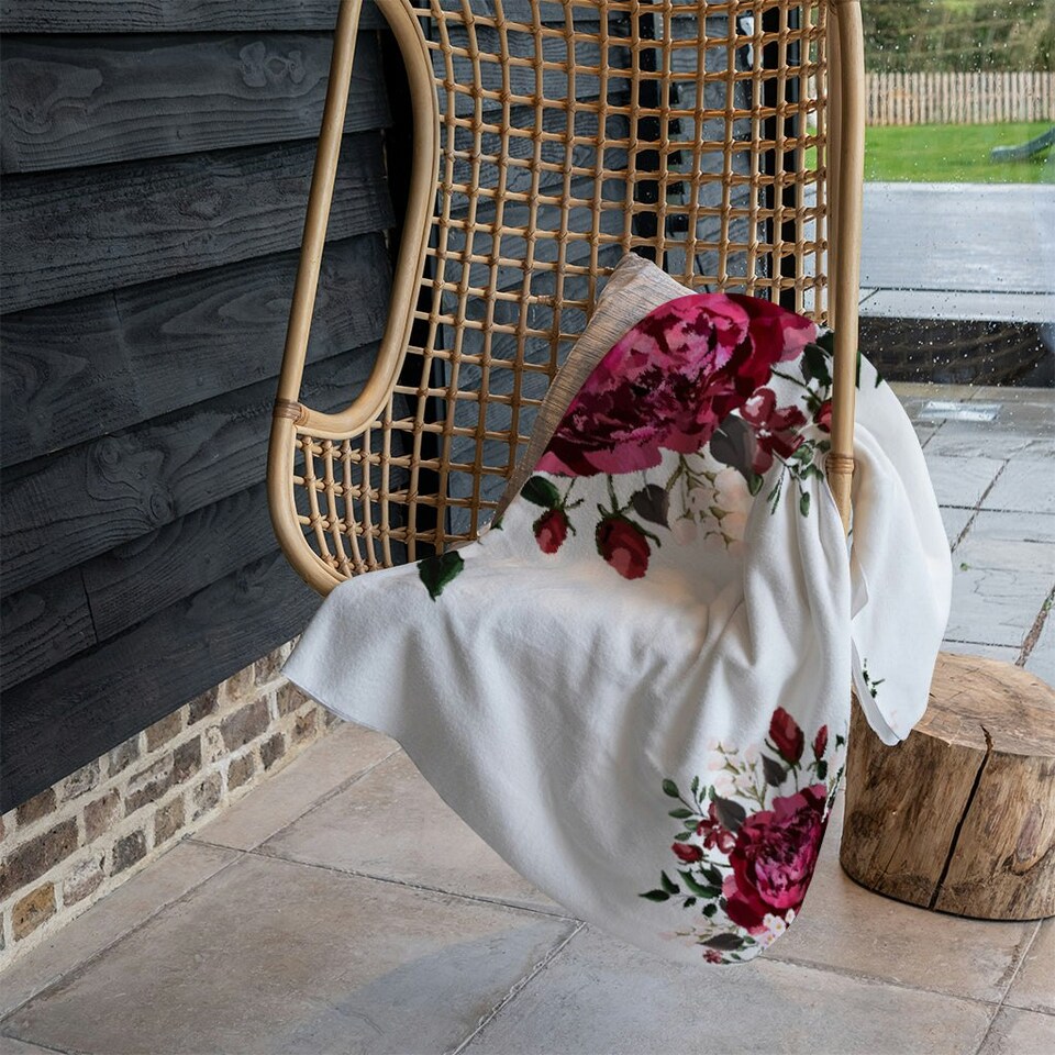 image 1 of Open Roses (Blanket)