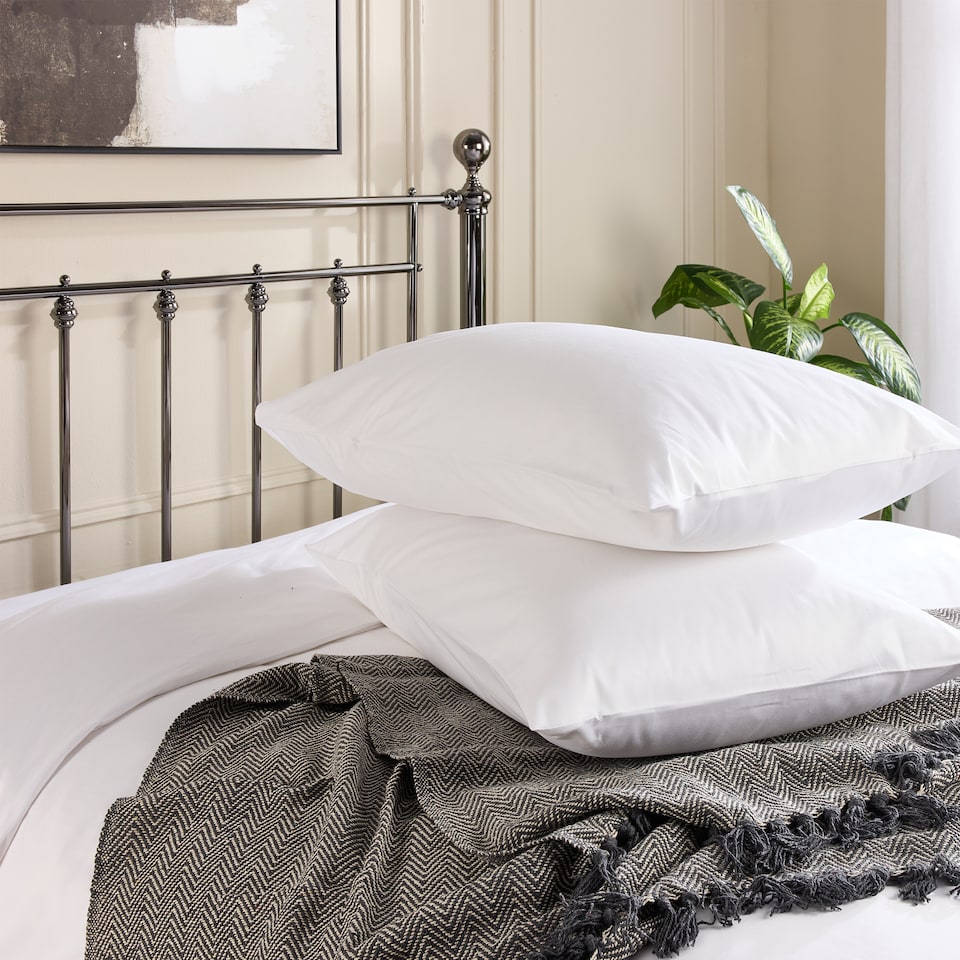 image 1 of Hotel Pure Luxury 4 Star Classic Pillowcase - Pair White