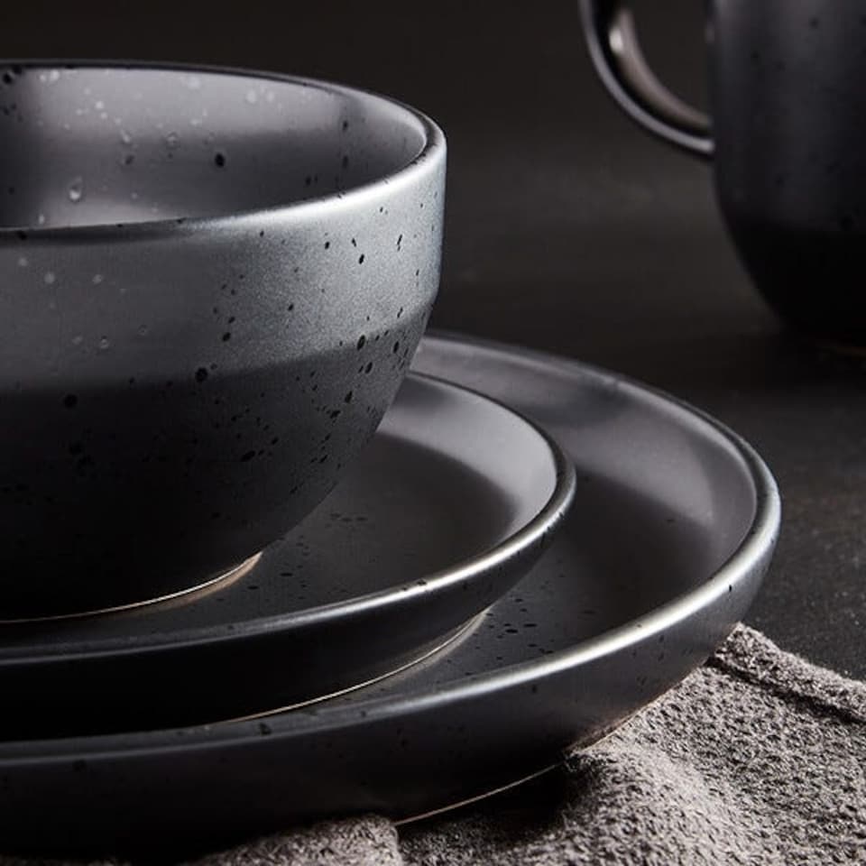 image 1 of Barbary & Oak Luna 16 Piece Dinnerware Set Black