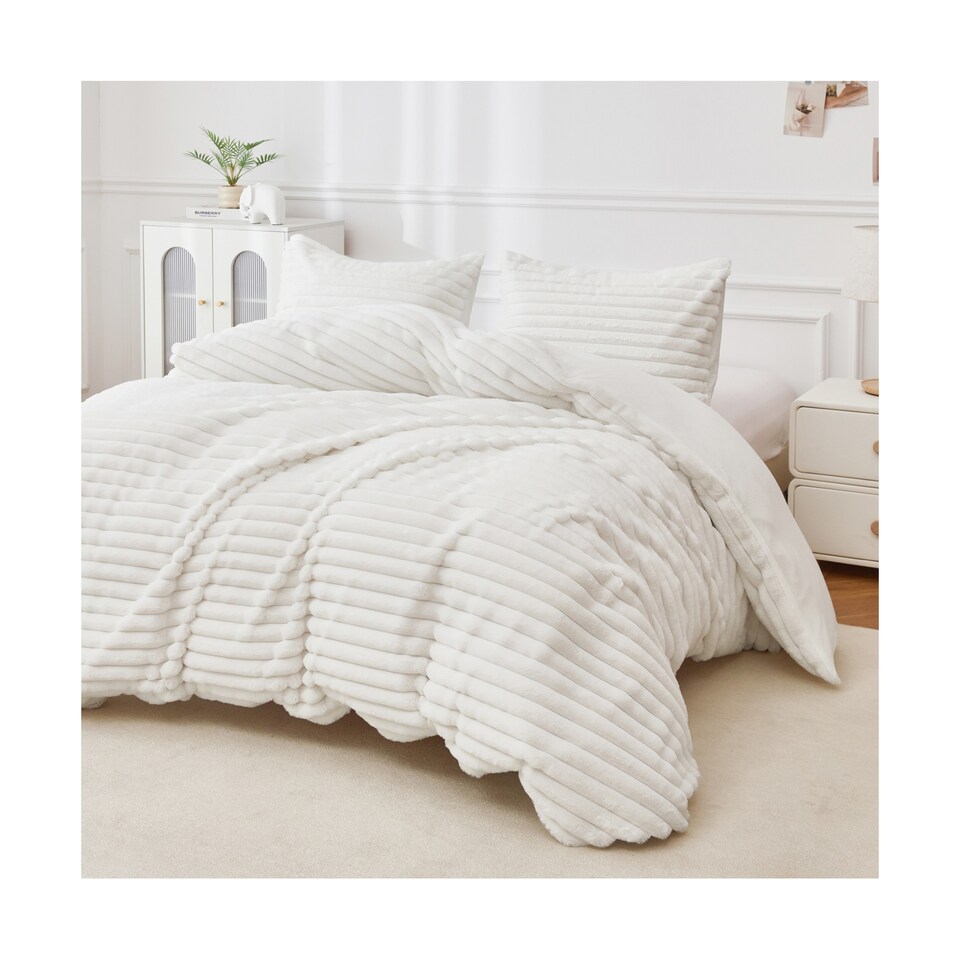 image 1 of Super Soft Luxury Faux Fur Stripe Duvet Cover Plush Winter Bedding | Cream | Cream | King