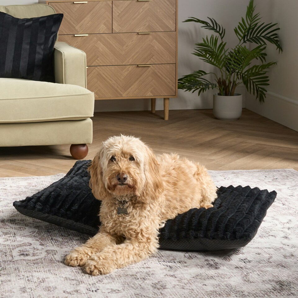 image 1 of OHS Ribbed Fleece Rectangular Soft Warm Cosy Plump Plush Pet Dog Cat Cushion Bed, 80x60cm Black | L