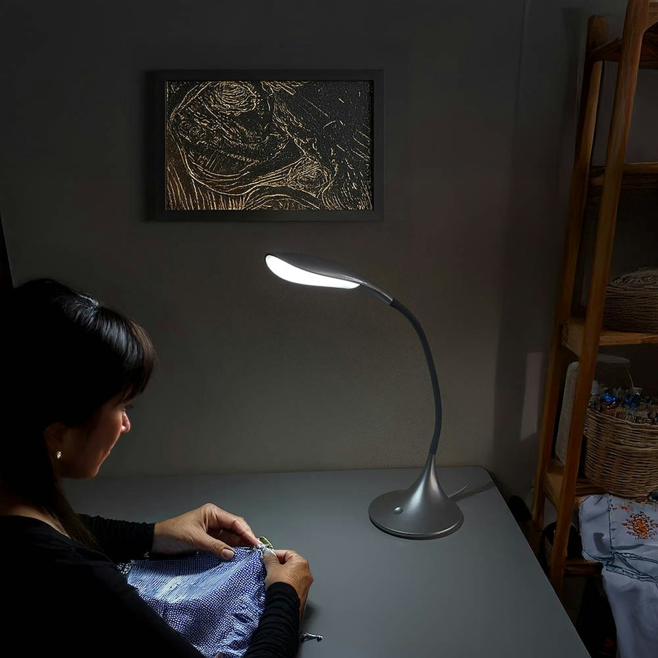 image 1 of Lifemax Daylight LED Desk Light for Reading, Crafting & Hobby Work Black