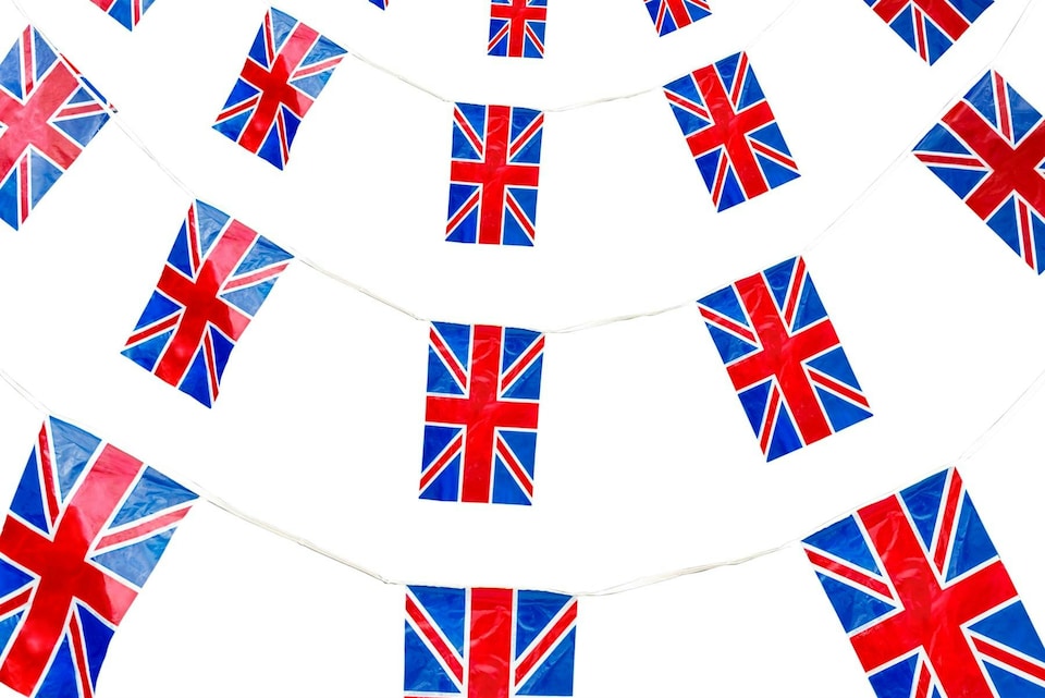 image 1 of 33ft/10m Great Britain Union Jack Bunting Garland Banner with 20 Flags | Multi