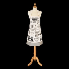 Ulster Weavers Baking Apron - PVC/Oilcloth Beige