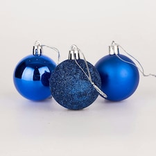 18 Blue Baubles (6cm)