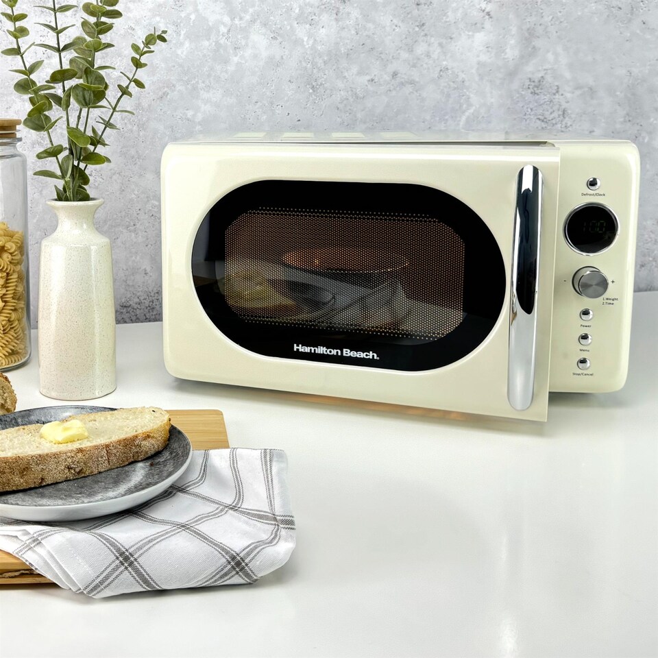 image 1 of Hamilton Beach 20L Retro Cream Microwave