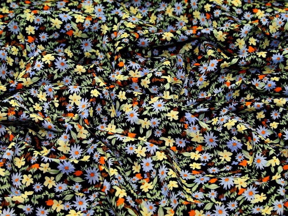 Black 100% Cotton Poplin Fabric for Dressmaking, Quilting, 142.5cm / 56" Wide - per metre