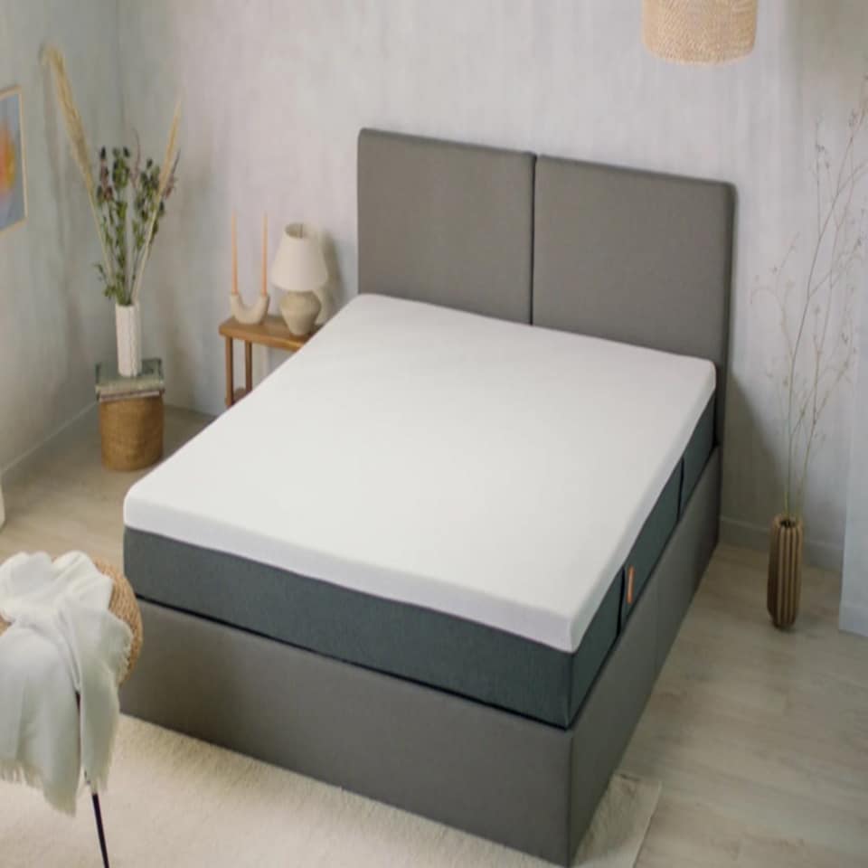 image 1 of Millbrook Wool Luxury 4000 Pocket Mattress White | Super King