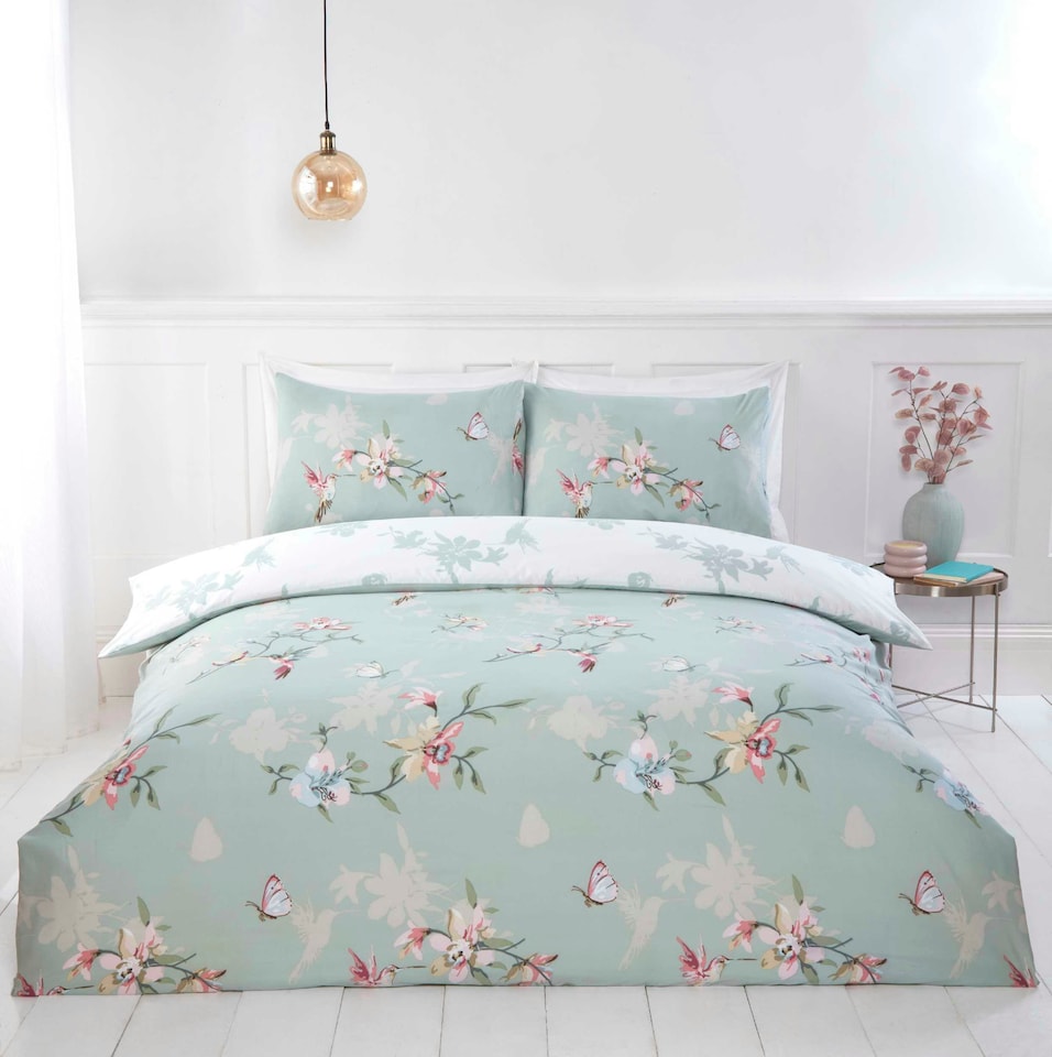 image 1 of Hummingbird Microfibre Reversible Duvet Cover Set with Pillowcase | Green | King | 1