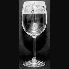 Animo Glass Etched Wine Glass Football
