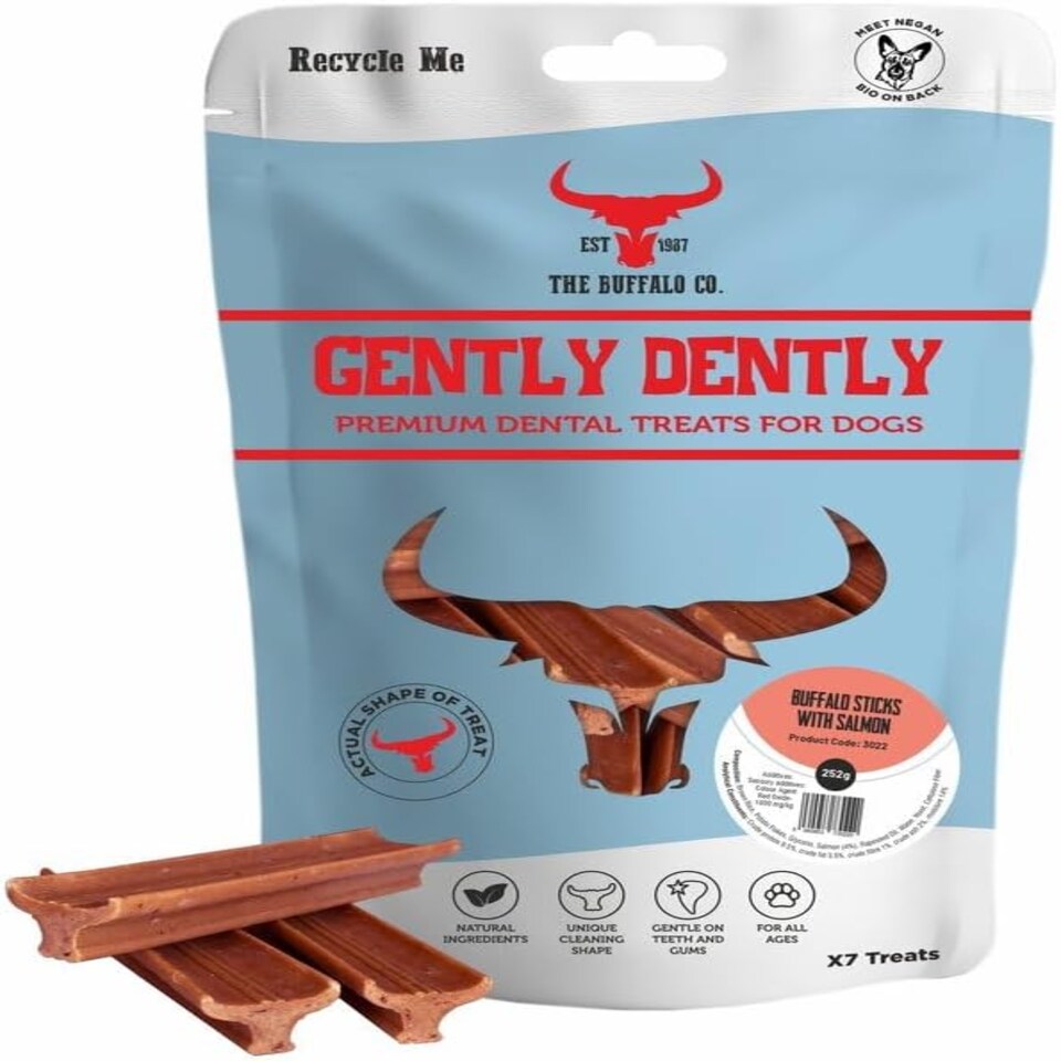 Buffalo Buffalo Dental Salmon Adult Treat Dog Food pet food packaging