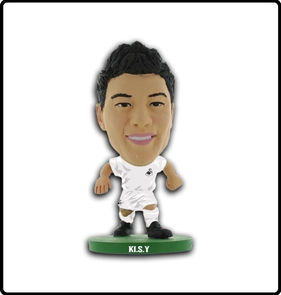 image 1 of Soccerstarz - Swansea City - Ki Sung-Yueng - Home Kit